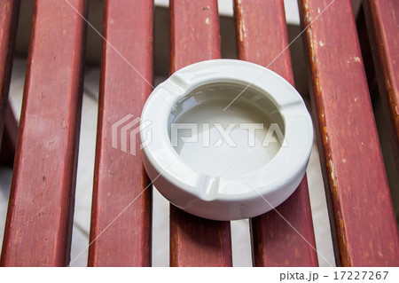 Ashtray 17227267