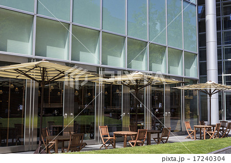 オープンカフェ 17240304