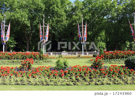 ロンドン紀行 その10 : 国旗と公園 ロンドン紀行 その10 : 国旗と公園 17243960