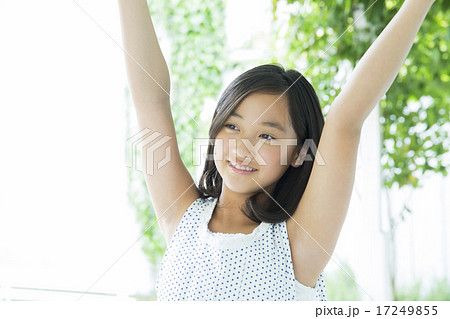 ポートレート　10代の女の子 17249855