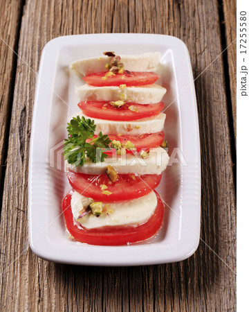 Caprese salad Caprese salad 17255580