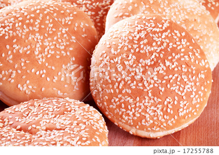 Sesame seed buns 17255788