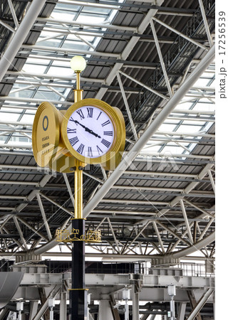 大阪ステーションシティ 時空の広場の写真素材