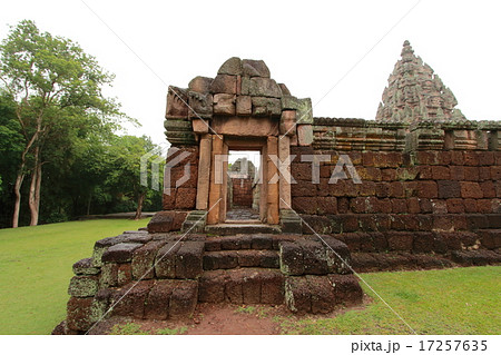 タイのパノムルン遺跡 タイのパノムルン遺跡 17257635