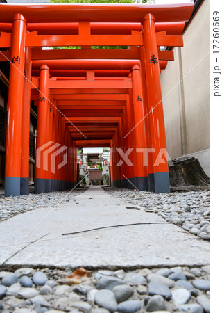 大阪天満宮白米稲荷の赤鳥居 大阪天満宮白米稲荷の赤鳥居 17260669