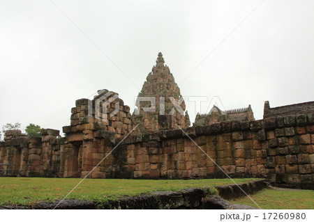 タイのパノムルン遺跡 タイのパノムルン遺跡 17260980