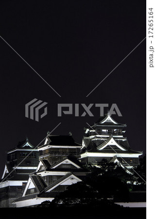 8月熊本 熊本城・大天守と小天守と宇土櫓ライトアップ 17265164