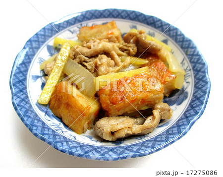 じゃがいもとさつま揚げの炒めもの じゃがいもとさつま揚げの炒めもの 17275086