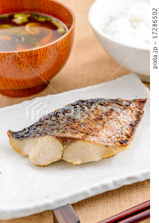 さわらの塩焼き さわらの塩焼き 17286502