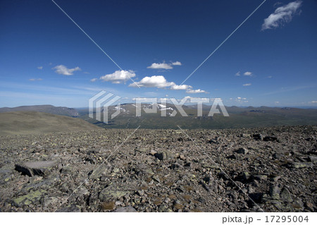Besseggen Ridge in Jotunheimen Park, Norway 17295004
