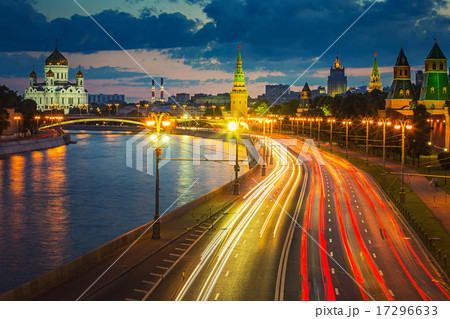 Moscow at dusk 17296633