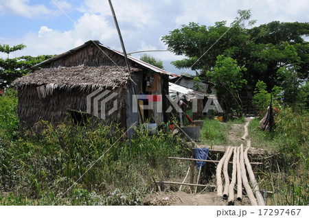 ミャンマー 村 Dala ダラ 貧困エリア ミャンマー 村 Dala ダラ 貧困エリア 17297467