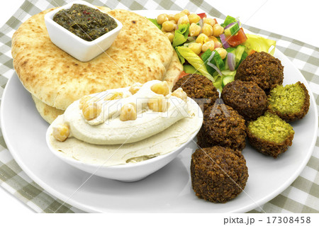 Middle Eastern food 17308458