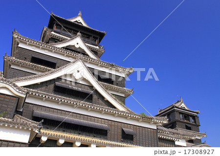 8月熊本 熊本城・大天守閣と小天守閣 17308927