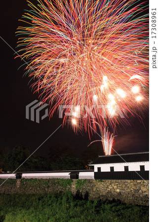 8月熊本 人吉城と人吉花火大会 17308961