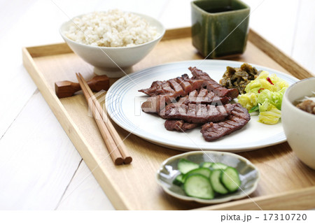 牛タン定食 牛タン定食 17310720