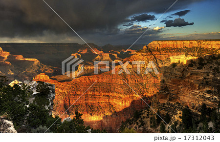 Grand Canyon Sunset - HDR Grand Canyon Sunset - HDR 17312043