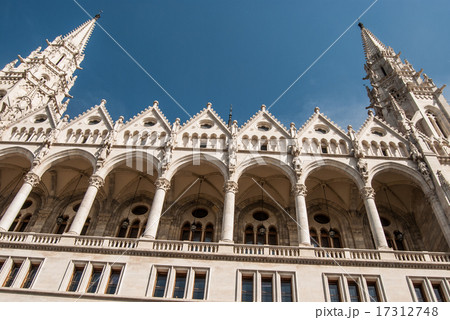 Budapest, parliament Budapest, parliament 17312748