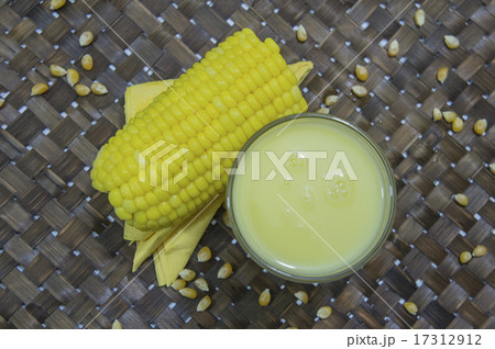 corn milk grain ripe farm crop food nature corn milk grain ripe farm crop food nature 17312912
