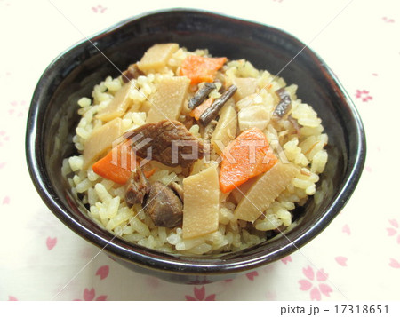 たけのこの炊き込みご飯 17318651