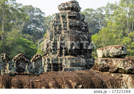 The Bayon The Bayon 17325268