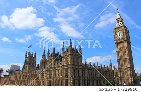 ロンドン紀行　その１８　　：　　ビッグ・ベンと国会議事堂 17329910