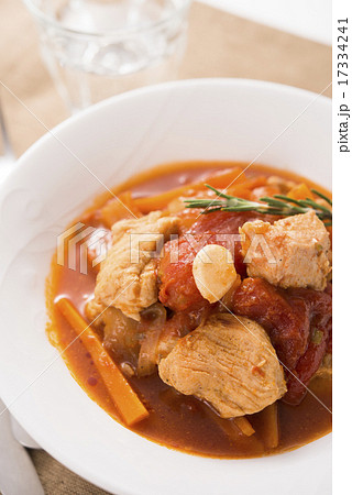 チキンのトマト煮 17334241