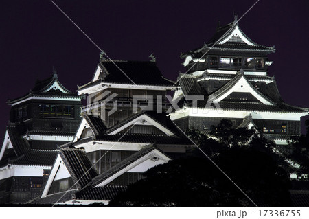 8月熊本 熊本城・大天守と小天守と宇土櫓ライトアップ 17336755