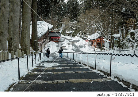 比叡山 延暦寺 雪の根本中堂の写真素材
