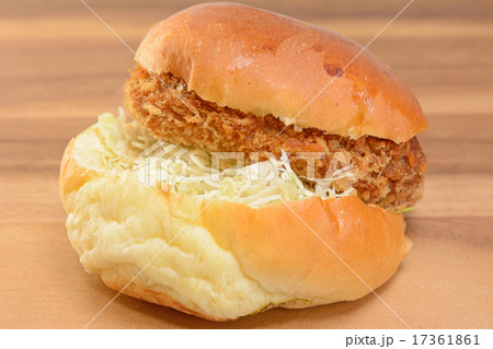 おいしいメンチカツサンド 17361861