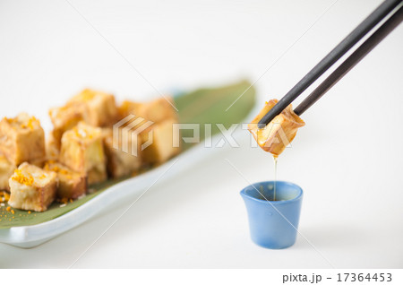 Fake fried tofu 17364453