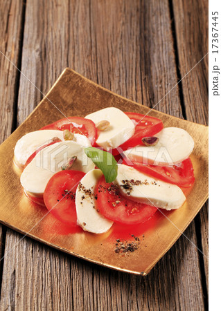 Caprese salad Caprese salad 17367445