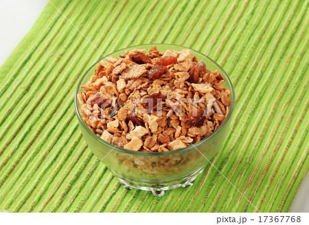 Breakfast cereal 17367768