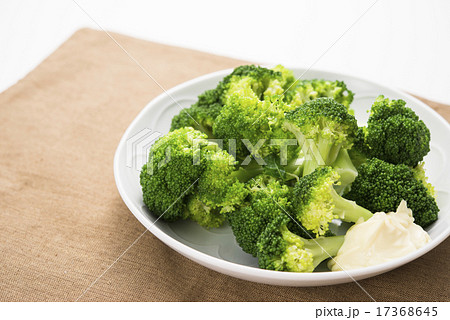 茹でたてブロッコリー 茹でたてブロッコリー 17368645