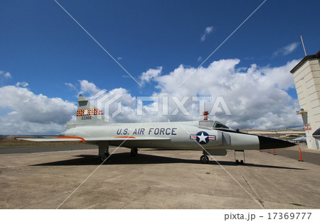 ハワイ太平洋航空博物館エアフォース戦闘爆撃機のシャープな機体 ハワイ太平洋航空博物館エアフォース戦闘爆撃機のシャープな機体 17369777