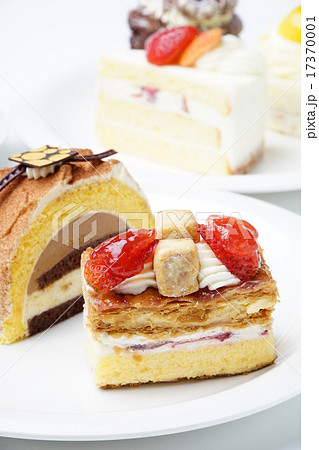 イチゴショートケーキ 17370001