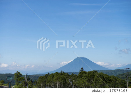中山峠からの眺め（羊蹄山） 17373163