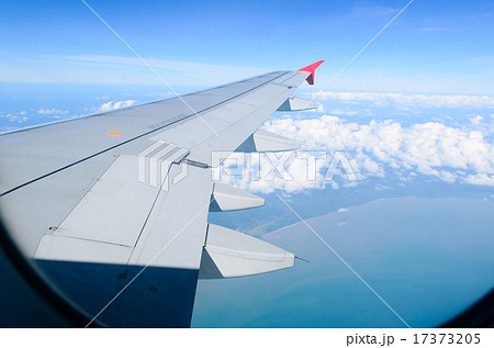 view from aircraft fly above ocean 17373205