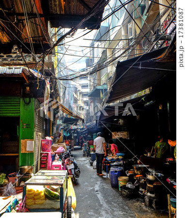 バンコク・ヤワラートの路地 17381087