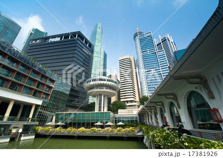 Singapore Skyline And Modern Skyscrapers  17381926