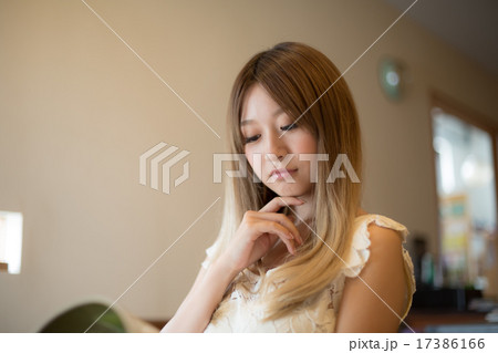 beauty parlor 17386166