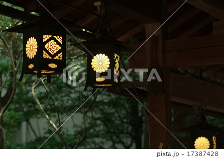 神社の行燈 神社の行燈 17387428