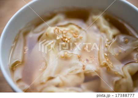 ワンタンスープ 17388777