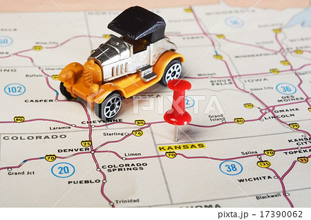 Kansan USA map retro car 17390062