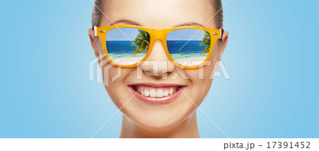 happy teenage girl in sunglasses happy teenage girl in sunglasses 17391452