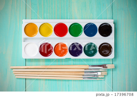 Watercolor paints with set of paint brushes 17396708