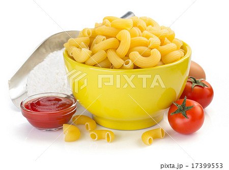 pasta in plate isolated on white 17399553