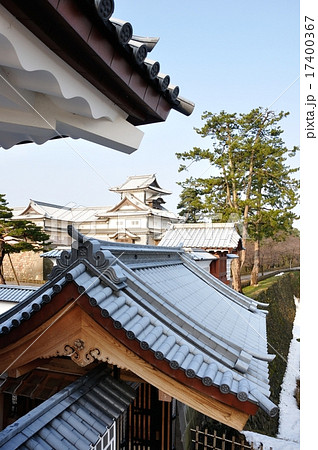 金沢城 河北門から菱櫓・五十間長屋を臨む 金沢城 河北門から菱櫓・五十間長屋を臨む 17400367