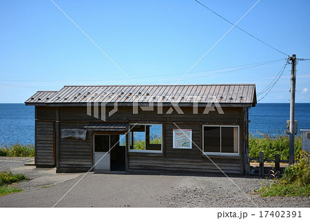 JR　東日本　五能線　驫木駅　日本海　青森県　西津軽郡　深浦町 17402391