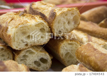 フランスパン 17404543
